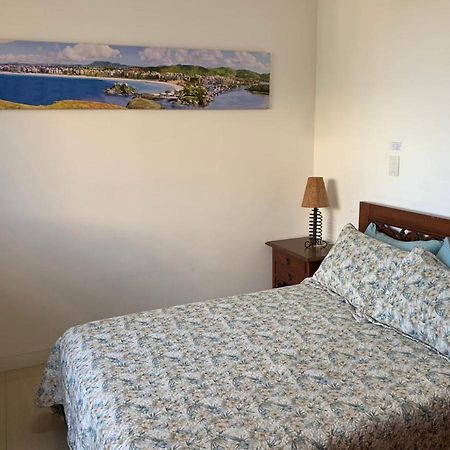 Apartamento Pe Na Areia - Praia Do Forte Кабу-Фриу Экстерьер фото