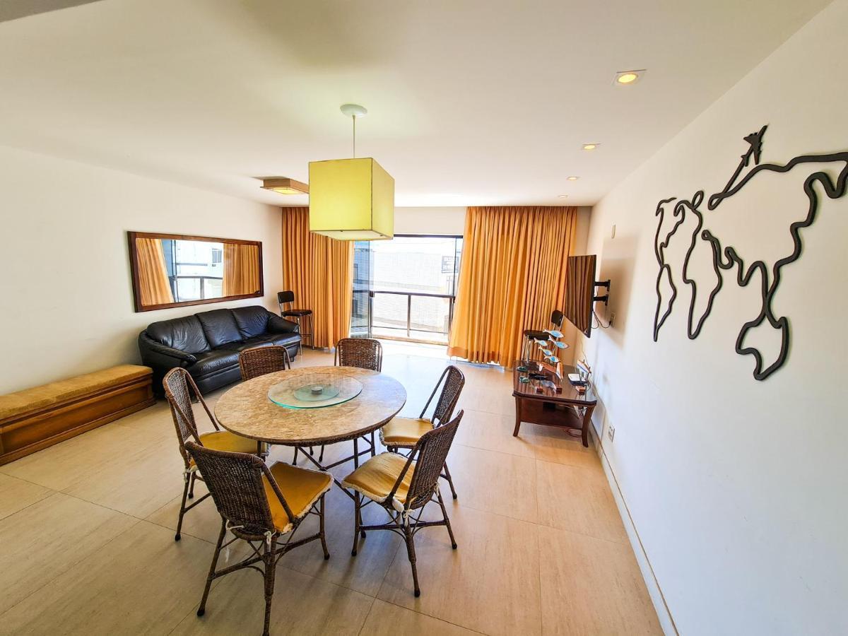 Apartamento Pe Na Areia - Praia Do Forte Кабу-Фриу Экстерьер фото
